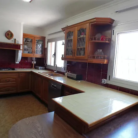 Con Piscina Umut Homes Holiday home