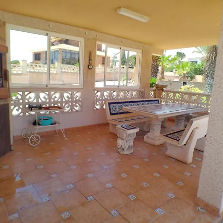 Con Piscina Umut Homes Holiday home